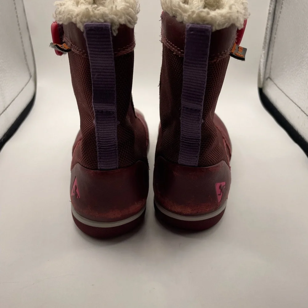 Plae Noel burgundy girls leather hi boots size 8c waterproof
